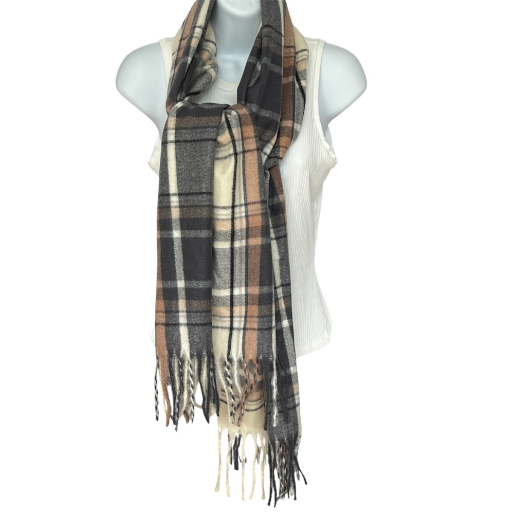 H&M Scarf Plaid Tartan Soft Gray Cream 20" x 71" Fringe Recycled Polyester New